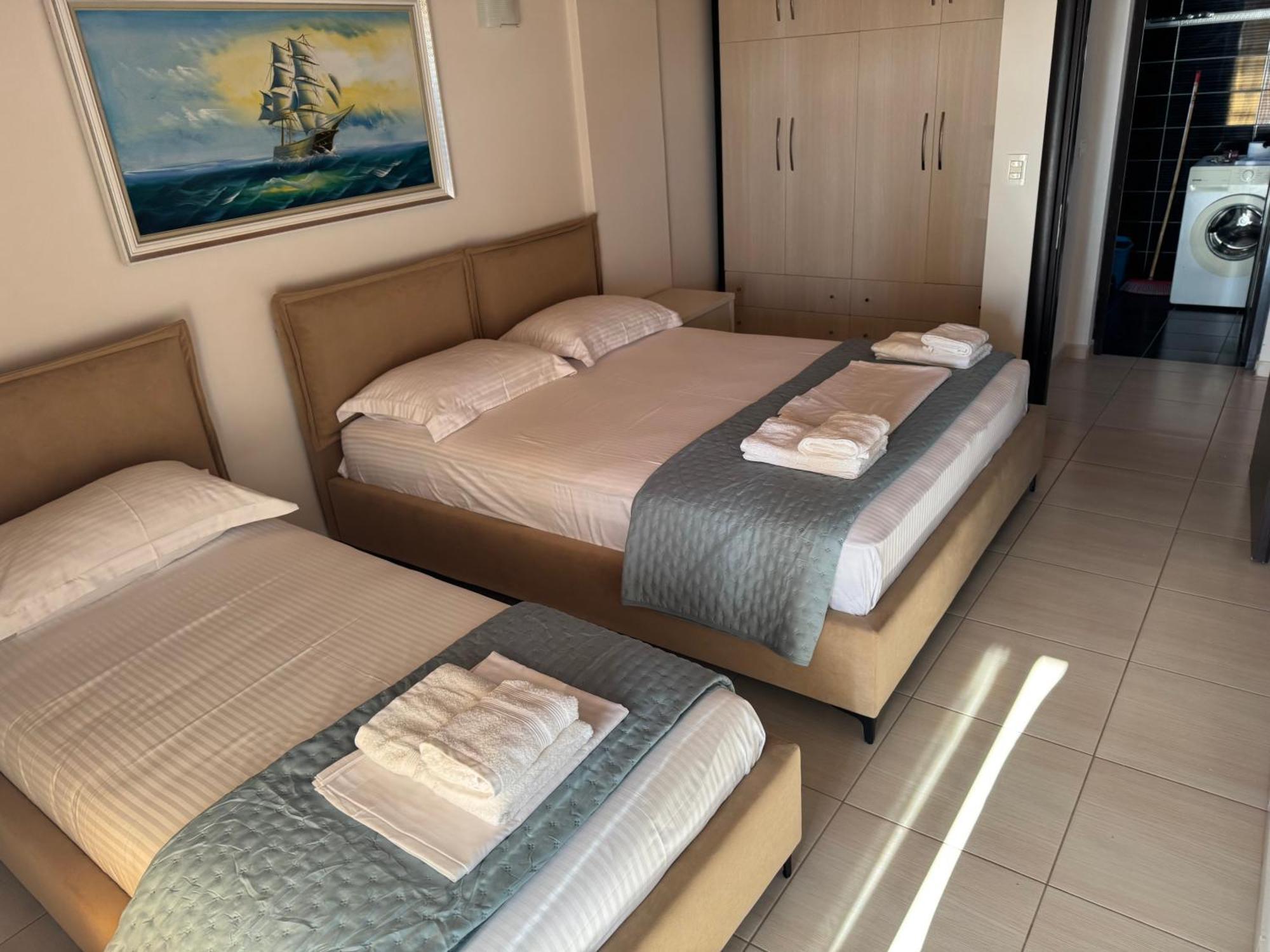George Hotel Rooms&Suites Himarë Exteriér fotografie